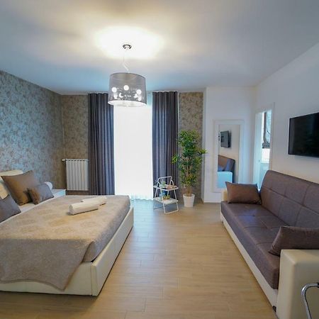 Wojtyla Airport Bari Bed and Breakfast Buitenkant foto