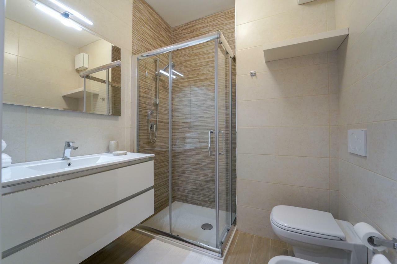 Wojtyla Airport Bari Bed and Breakfast Buitenkant foto