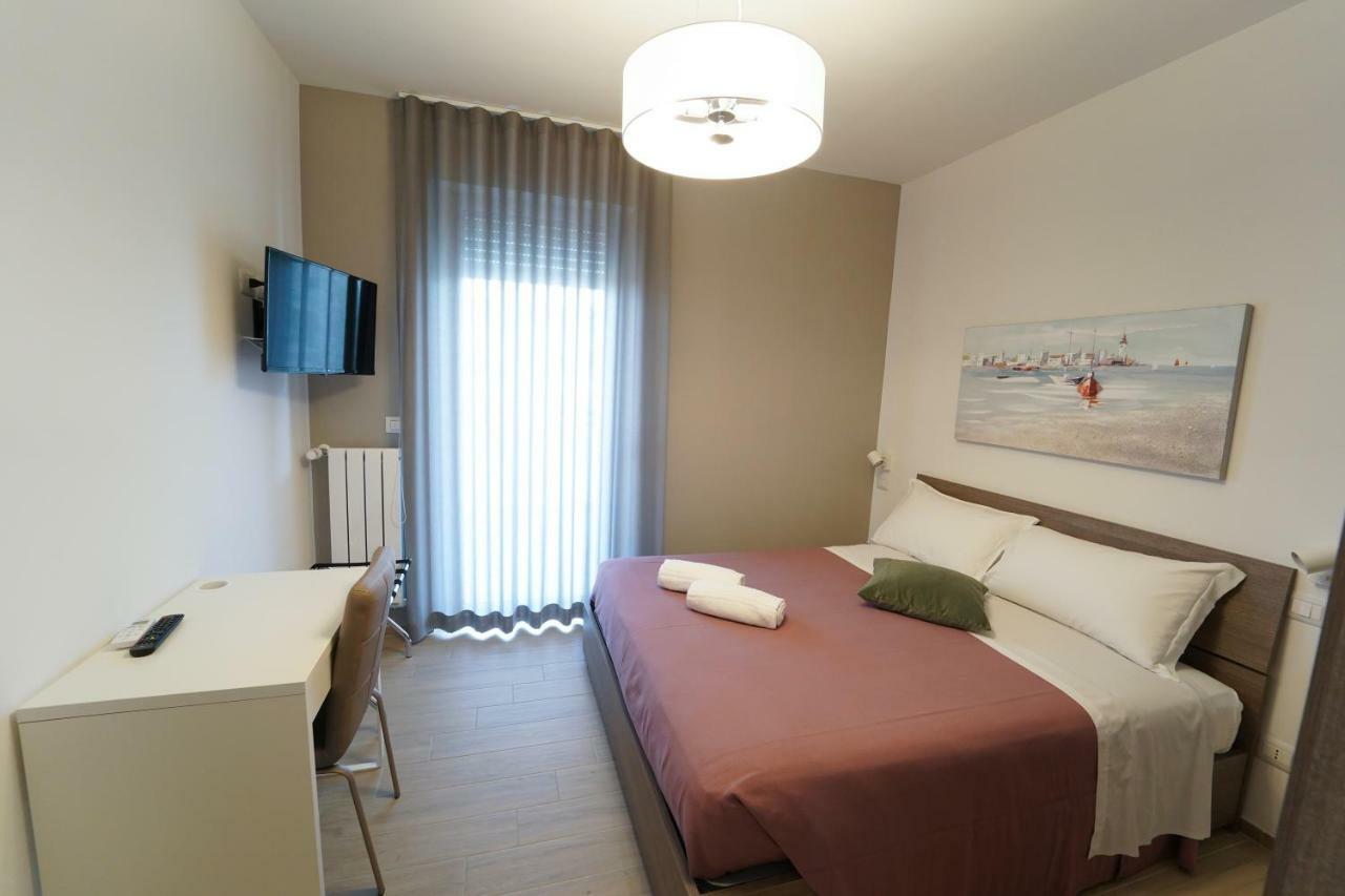 Wojtyla Airport Bari Bed and Breakfast Buitenkant foto