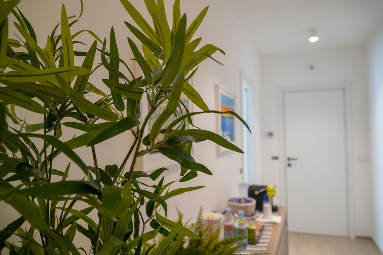 Wojtyla Airport Bari Bed and Breakfast Buitenkant foto